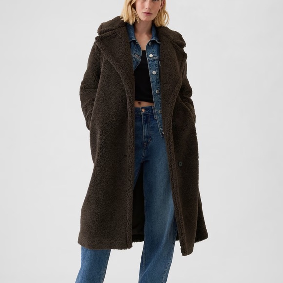 Dark Brown Teddy Coat with Fluffy Texture and Large Collar - Picture 1 of 4